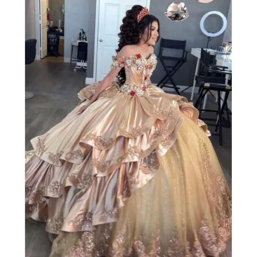 Princess Mexico 2024 Champagne Gold Quinceanera Off The Shoulder Satin Ruffels Ball Gown Sweet 16 Dresses Vestidos 0605 0618