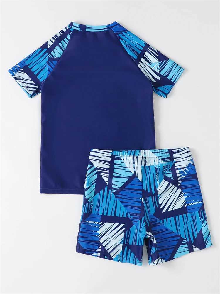 Boy Swimsuit 2025 New Blue Print Short Sleeves Childrens Swimwear Two Piece Summer Kids Shorts Beach Wear Swimming Bathing Suit X250224