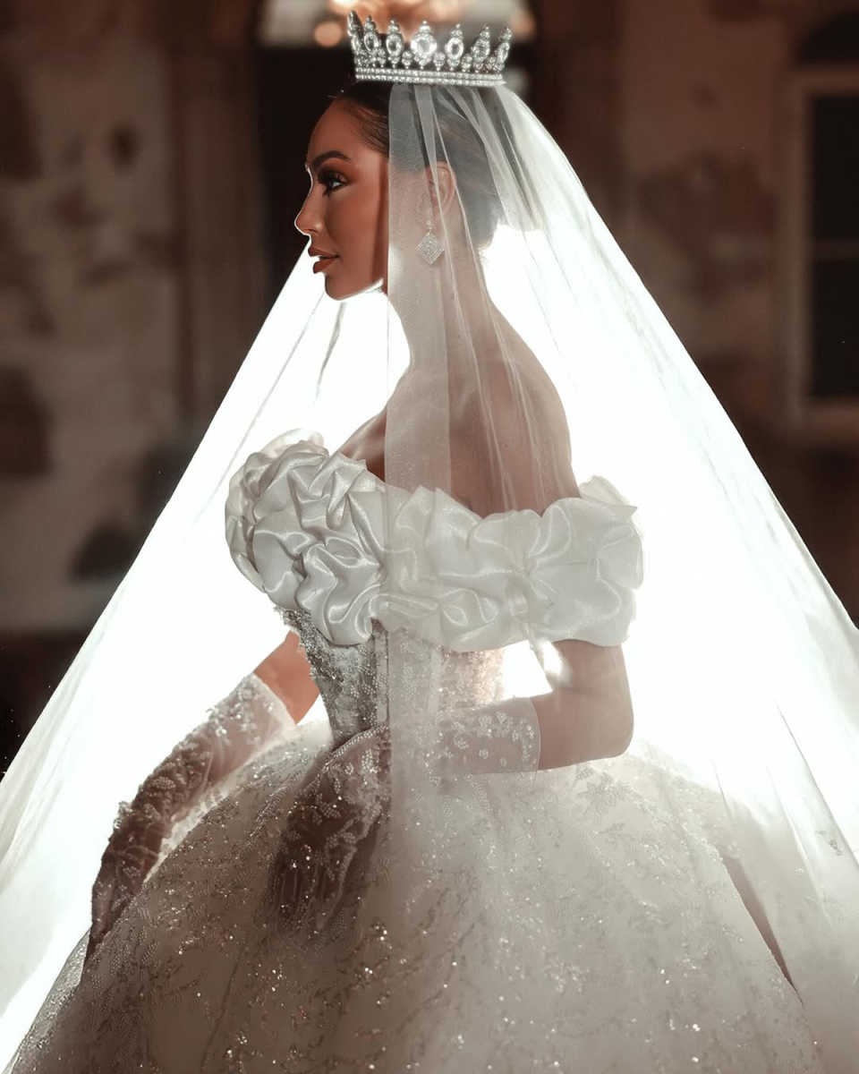 Elegant Ball Gown Wedding Dress For Women Off Shoulder Sleeveless Bridal Gowns Sequins Lace Sweep Train Dresses Custom Made vestidos de novia