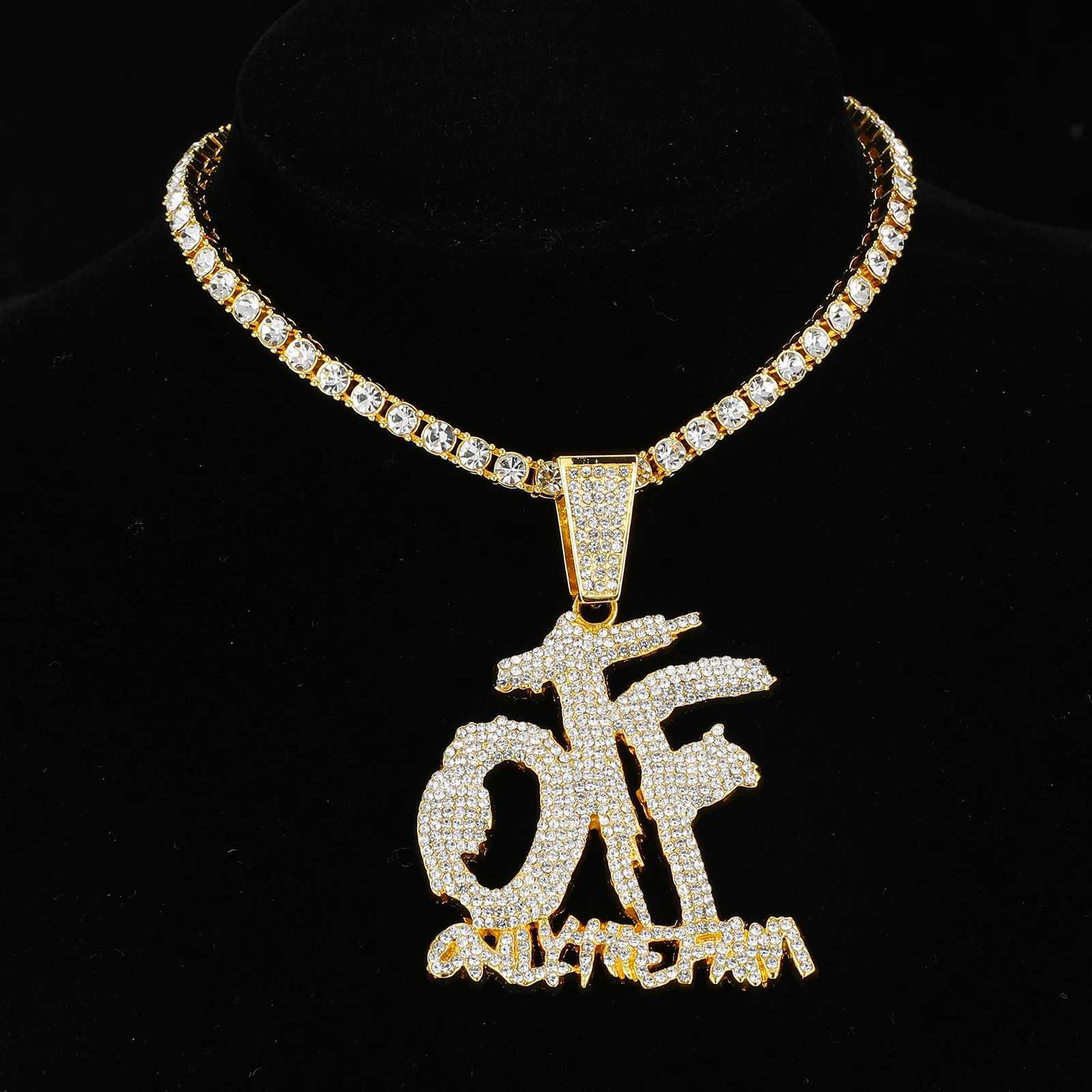 HIP HOP Bling d Out OTF Letter Pendant Cuban Necklace for Wen Men Shiny Rhinestone Zircon Necklace Rappers Jewelry X250224