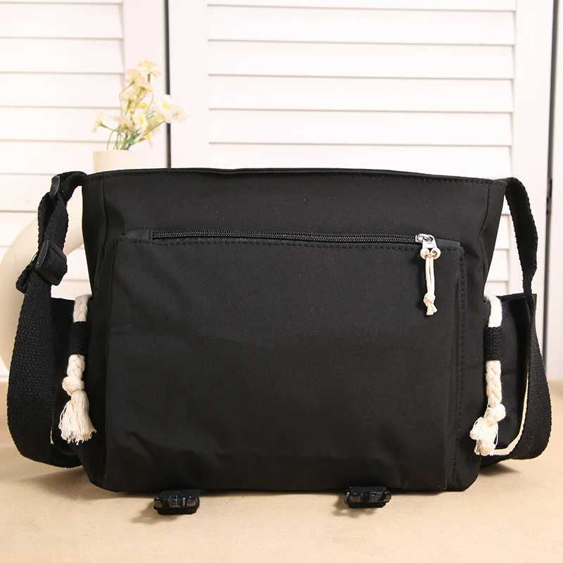 Home>Products>New Handbags>Large Capacity Messenger Bag Z250225