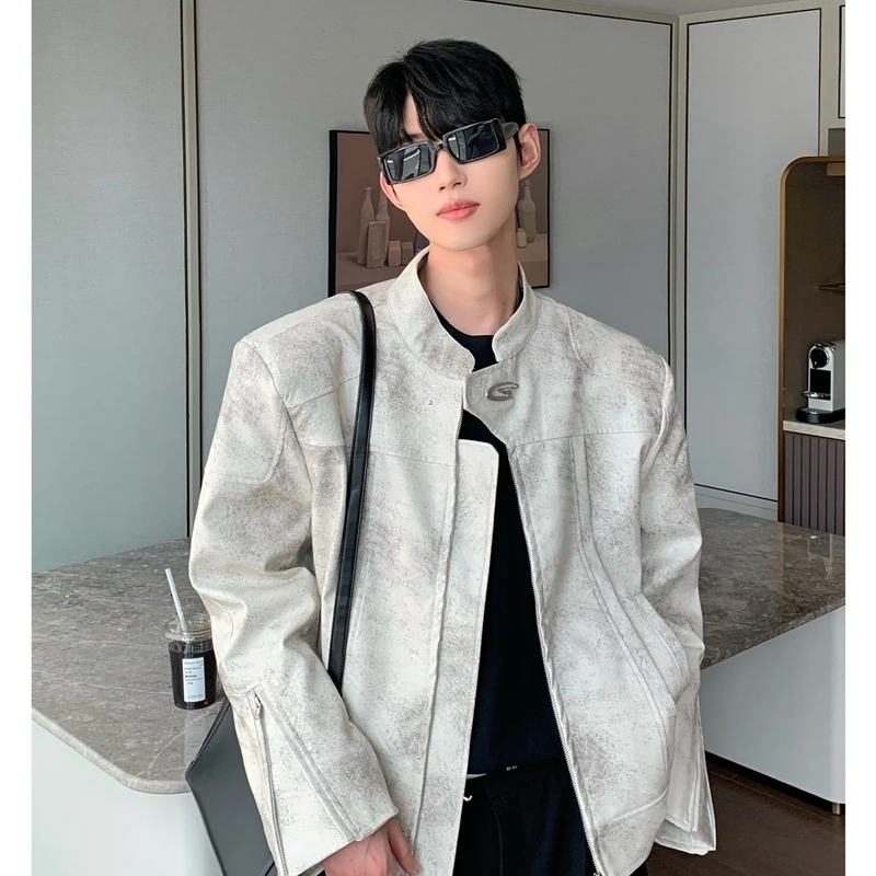 NicheHigh-End FeelStand Collar Motorcycle Leather Jacket 2024 Loose-Fit Cropped Shoulder Clip Jacket For Men 250122