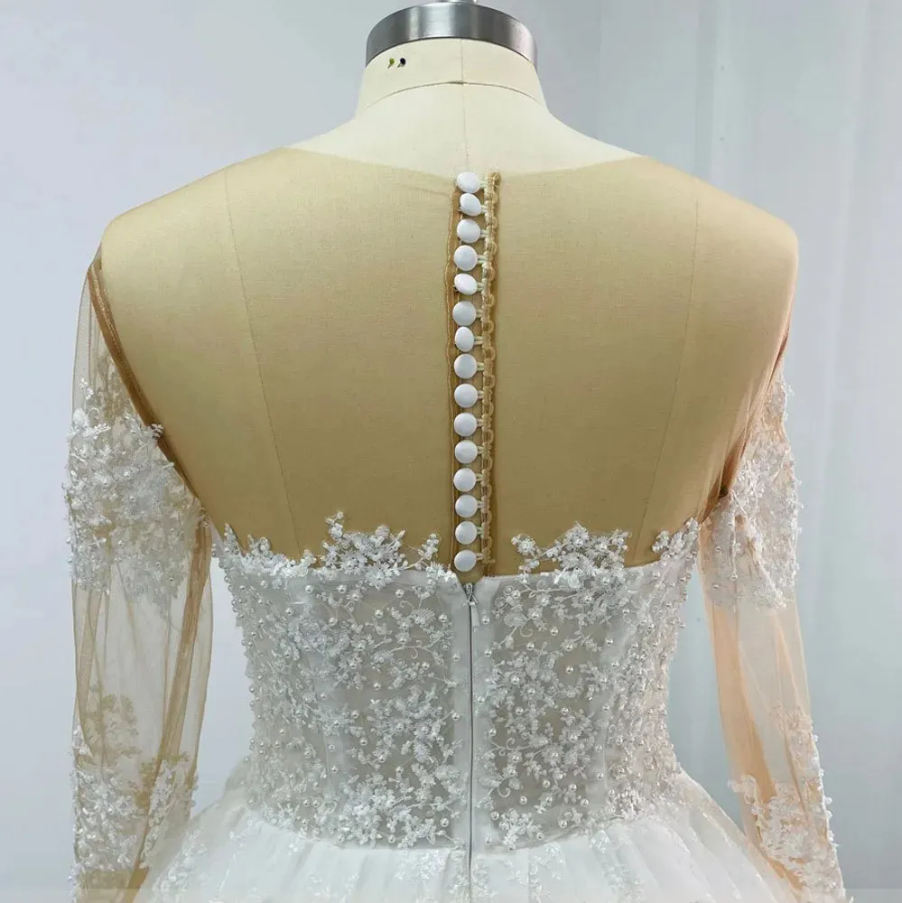 Modern A-Line Scoop Wedding Dresses Illusion Long Sleeves Appliques Lace Bridal Gowns Sweep Train Garden Brides Dress Zipper Vestidos de Novia Plus Si