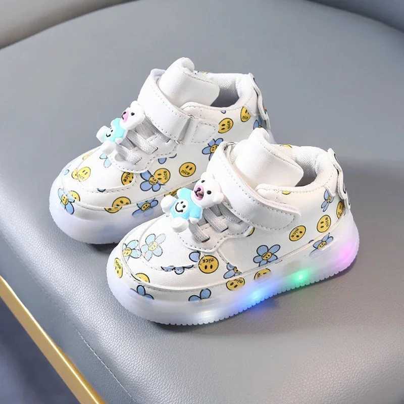 EACHIN Children Lighted Sneakers Baby Girls Spring Autumn New Walking Shoes Boys Fashion Sport Running Sneaker Kids Casual Flats W250225