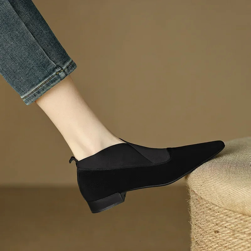 Womens Loafers Elegant Artificial Leather Casual For Women 2024 Comfortable Outdoor Fashion Low Heels Pointed Toe Shoes 250224