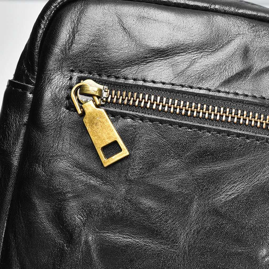 Mens Oil Leather Genuine Messenger Bag Portable Shoulder Pocket Small Backpack Crossbody Bag for Casual Use Men Bags New Z250225