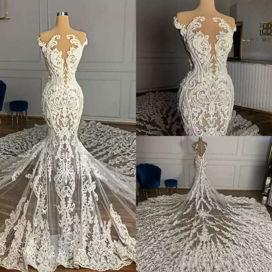 Gorgeous Lace Applique Wedding Dresses Illusion Bridal Gown Chapel Train Custom Made Jewel Neck Sleeveless African Plus Size Dubai Vestido De Novia 40