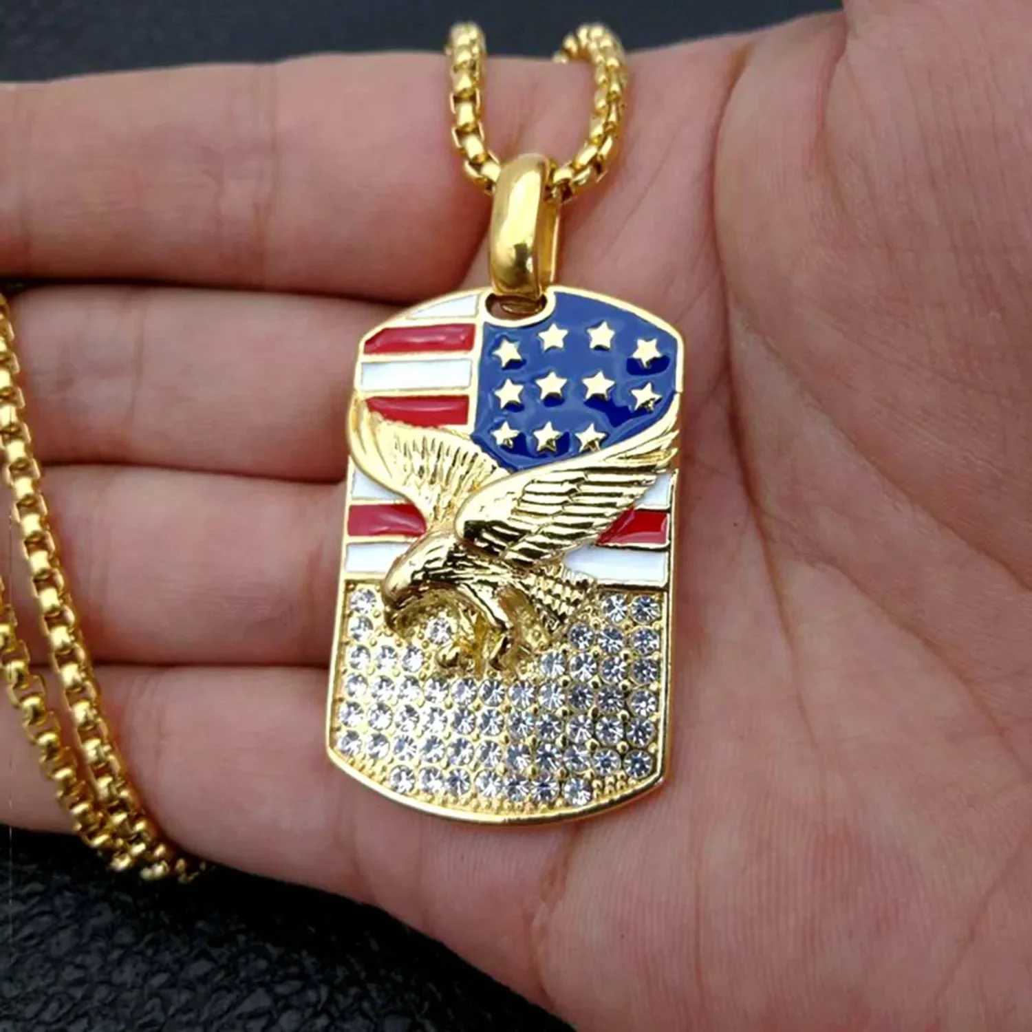 Boutique Fashion Street Mens Clothing Accessories Jewelry Stainless Steel Flag Pendant Necklace X250224
