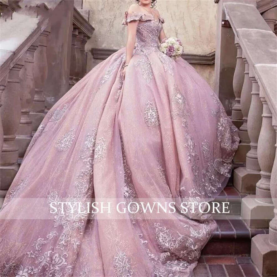 Mexico Pink 15 Years Old Quinceanera Ball Romantic Appliqued Off Shoulder Sweet 16 Graduation Dresses Evening Birthday Party Gown 0627
