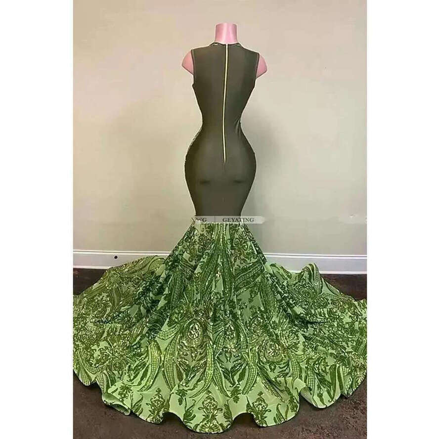 Olive New Green Mermaid Evening Dresses For Women Ruffles Hem Illusion O Neck Lace Sequined Prom Gowns Vestidos Formal Ocn