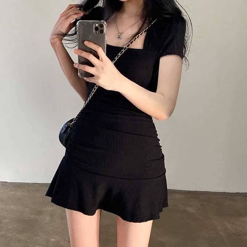Women Pleat Bodycon Dress Square Collar Knitted Short All Casual Mini Dresses Summer Ruffles Party DressXJ250224