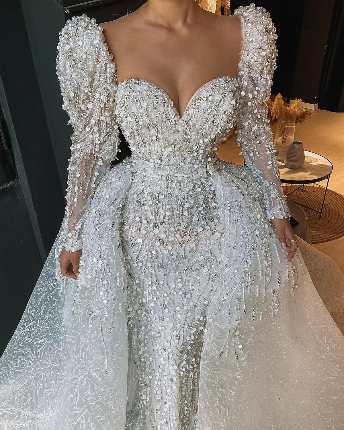 Graceful Pearls Wedding Dresses Sequins Mermaid Bridal Gowns with Overskirts Beading Customized Princess Long Sleeve Sweep Train Bride Dress Vestidos 