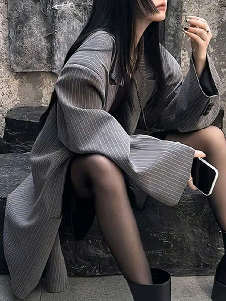 Gray Striped Pockets Casual Blazer Women New Lapel Long Sleeve Loose Fit Jacket Fashion Spring Autumn