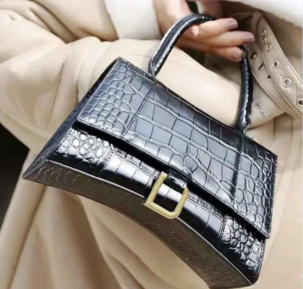 10A High Quality Ho… - image