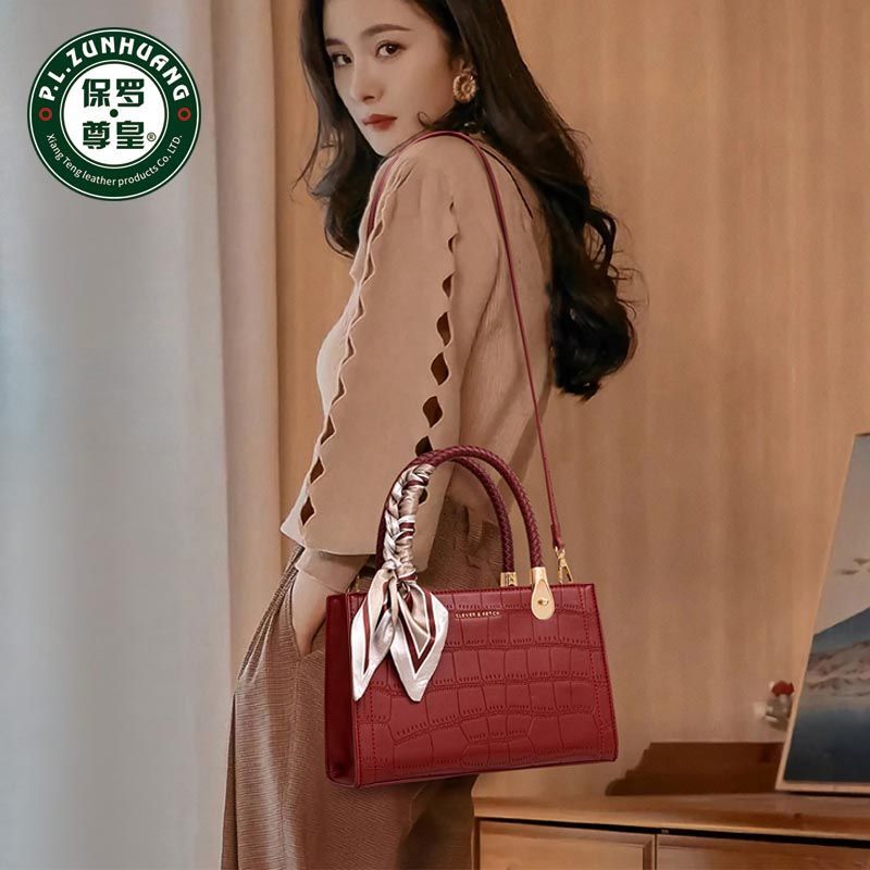 New Paul's Little Bride Red Wedding Mom Handbag Large Capacity Single Shoulder Cross Bag