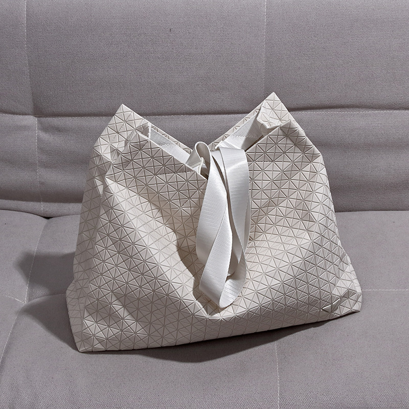 Japanese Lingge Men's And Women's Shopping Silicone Large Capacity Tote Single Shoulder Handbag Leisure Travel Big Bag designer handbags wom