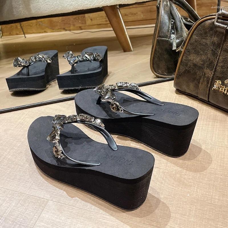 Slippers Cool Sandals Women 2025 Summer High Heels Flip ps Women's Rhie Glass Peach Heart Slope Heel Clip On Beach hurenlakeshoes