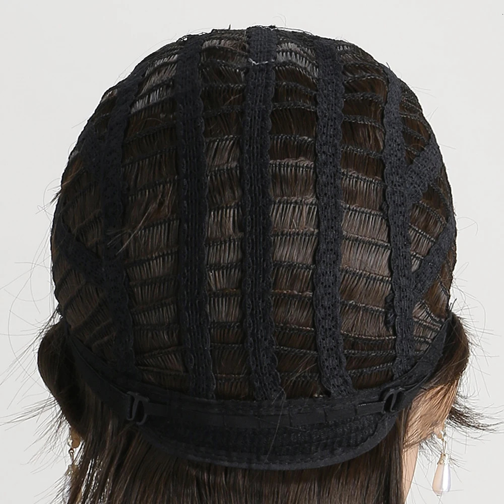 Short Natural Wigs with Bangs Soft Hair Daily Use Short Brown Ombre Curly Synthetic Hair Costume Party Wig for Women 250224