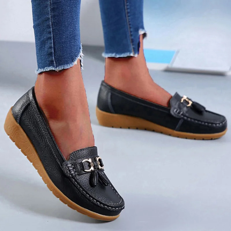 PU Leather Women Flats Fashion Casual Women Shoe Moccasins Shoes Woman Slip On Flat Shoes Black Ladies Shoes Plus Size250225