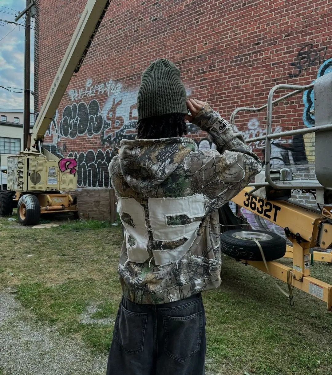 American Leaf Camouflage Pattern Embroidered Letter Zipper Hoodie Mens Loose Trend Hip-hop Gothic Street Y2K Clothing 250224