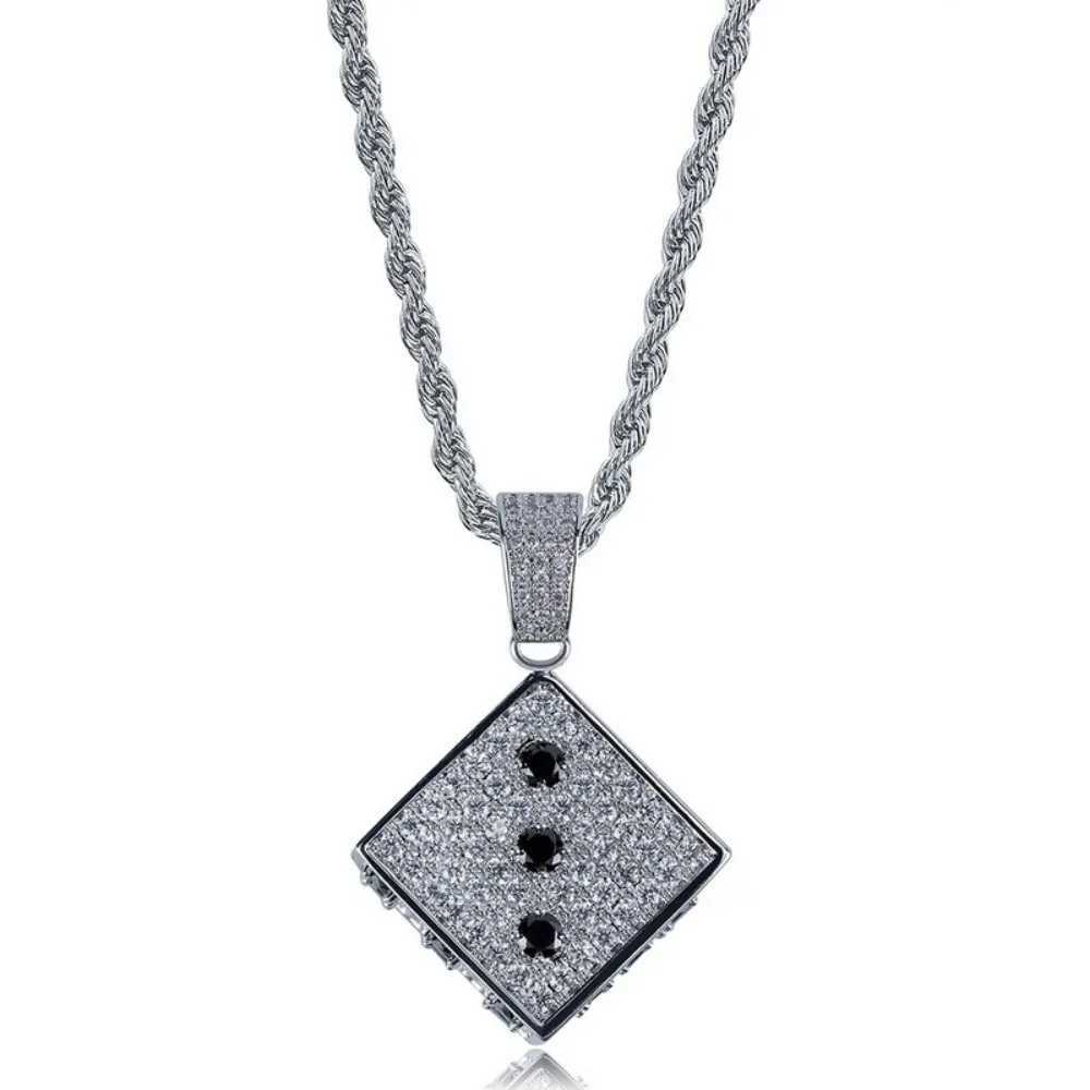 New Simple Personality Creative Trend D Luxury Two-color Fashion Exquisite Men and Wen Pendant Necklace Street PartyJewelry X250224