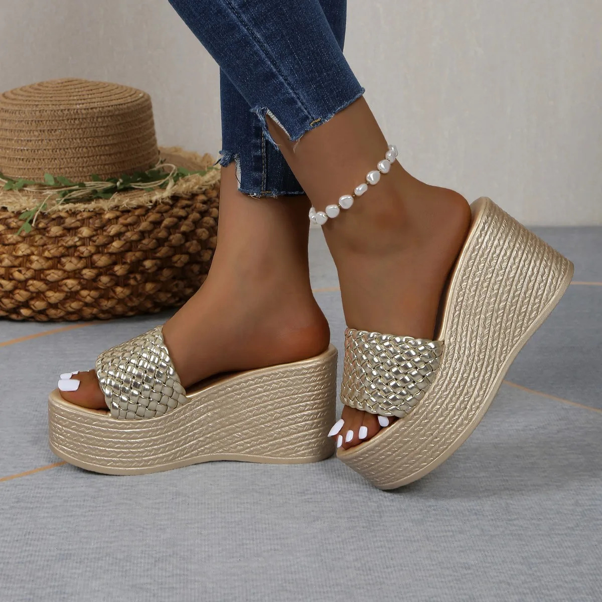 Wedges Slippers for Women Platform Sandals Woman Summer Chunky Golden Round Head Woman Thick Sole Beach Shoes Size 35-44 250221