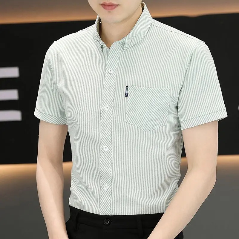 Striped Shirt for Men Korean Style Slim Short-sleeved Iron-free Casual Cardigan Summer Half-sleeved Top Pocket 250224