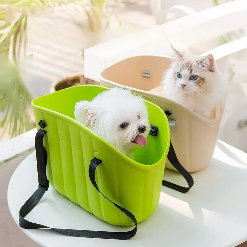 Eco-Friendly EVACat & Pup Carry Pack Durable Breathable Fabric for On-the-Go Companionship