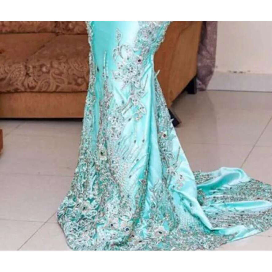 Size Plus Arabic Aso Ebi Urious Lace Beaded Prom Dresses Sheer Neck Mermaid Sexy Evening Formal Party Second Reception Bridesmaid Gowns Dress ZJ