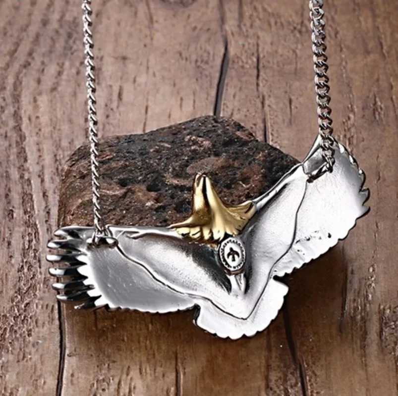 Mens necklace high-quality metal bird tribe bicycle pendant necklace X250224