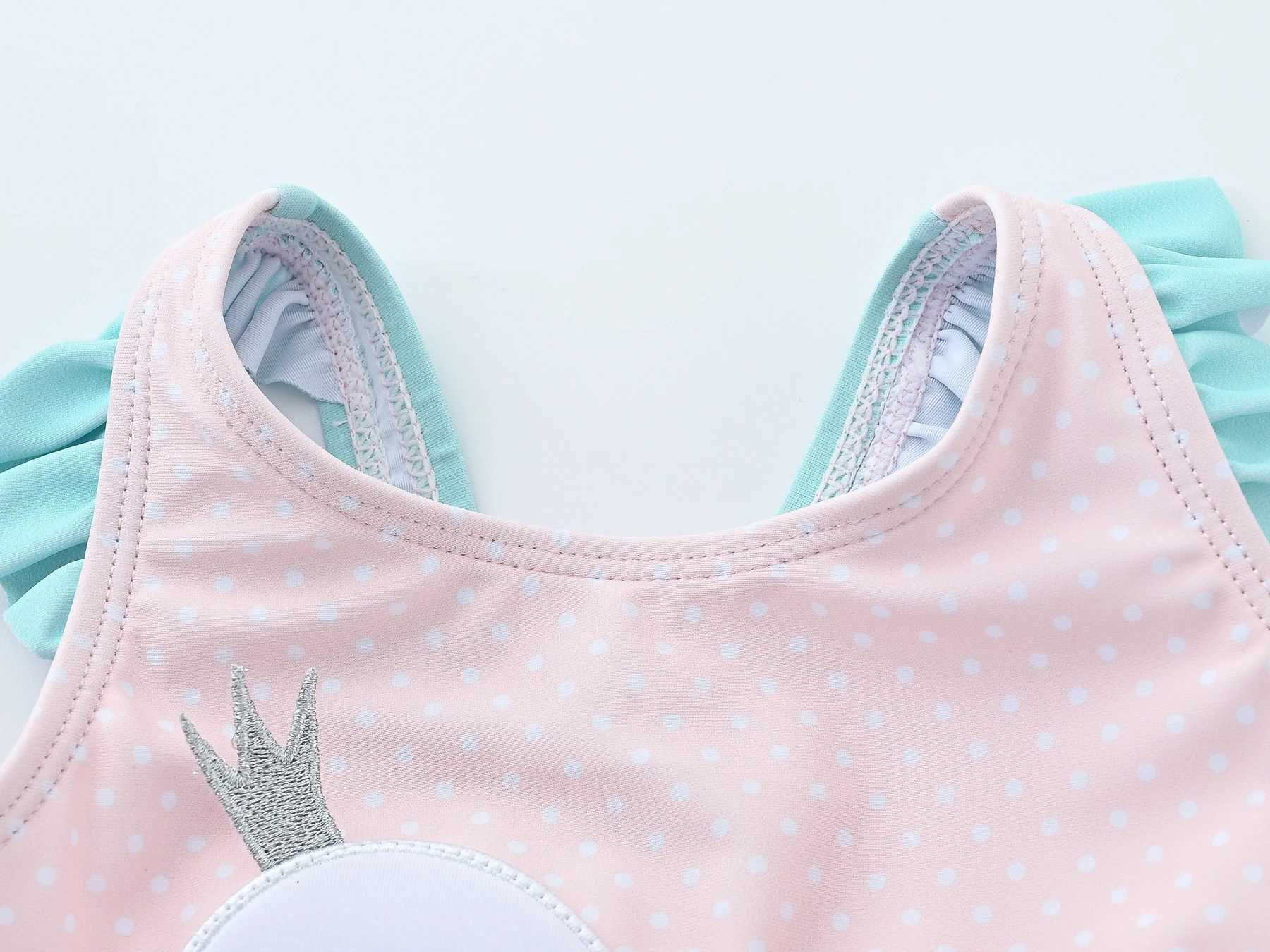 Pink Swan Belly Protection Whole Swimsuit Girls Swimwear Baby CHIld Infant CHIldren Teen Kids cartoon Bathing Suit X250224