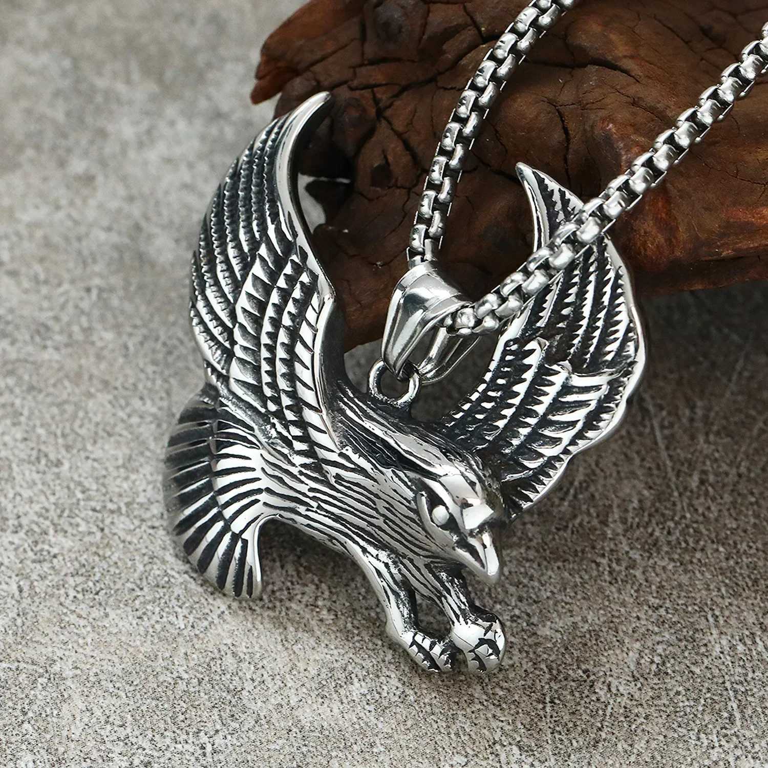 Punk hip-hop flying pendant necklace mens personality trend casual party fashion jewelry X250224