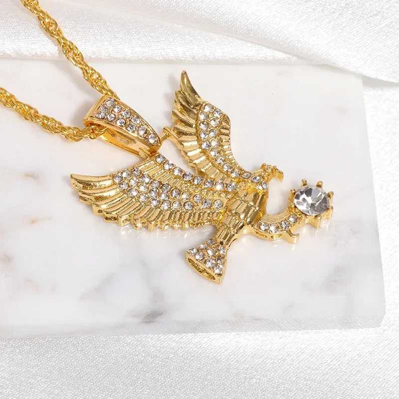Fashion Personality Gold Color Micro Inlay Zircon Wing Hip Hop Pendant Necklace Mens Punk Jewelry Gift X250224