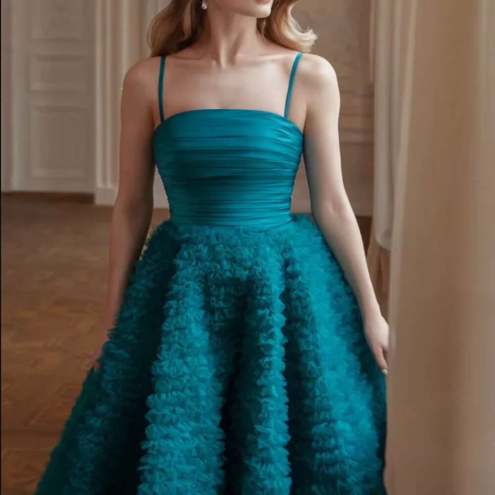 Elegant Women's Formal Italian Style Sleeveless Sapphire Shoulder Straps Floor Rubbing Tulle prom Graduation Party Evening Dress
