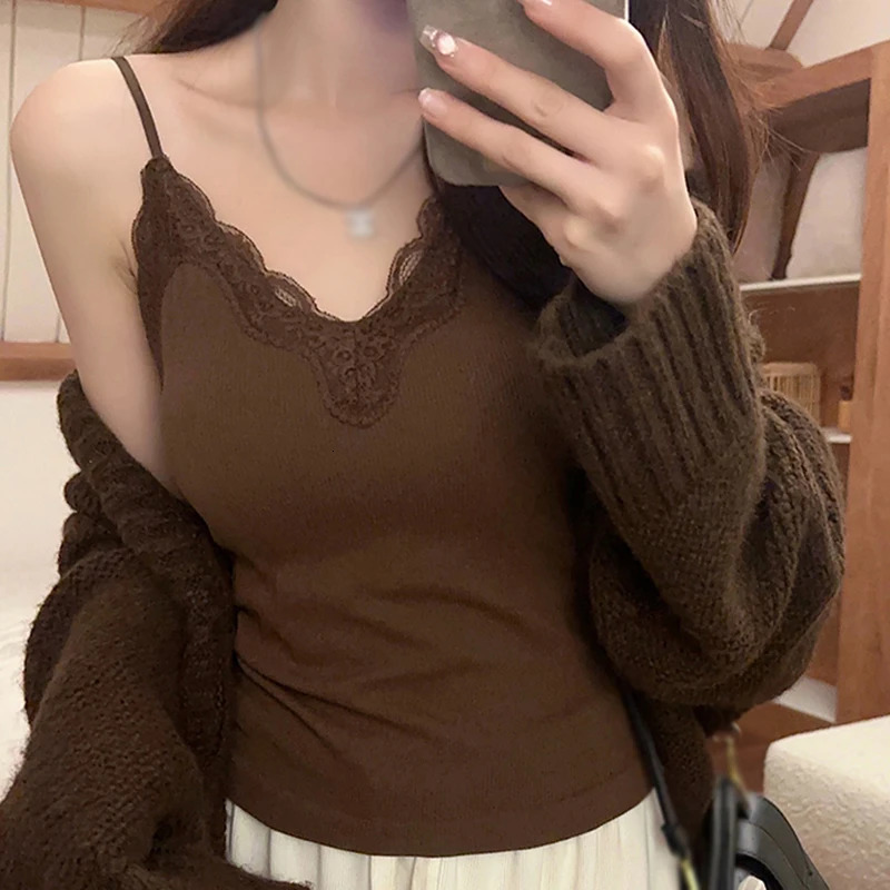 Women Sleeveless Tank Tops Solid Color Korean Version V Neck Slim Fashion Lace Stitching With Chest Pad Camisole 250224