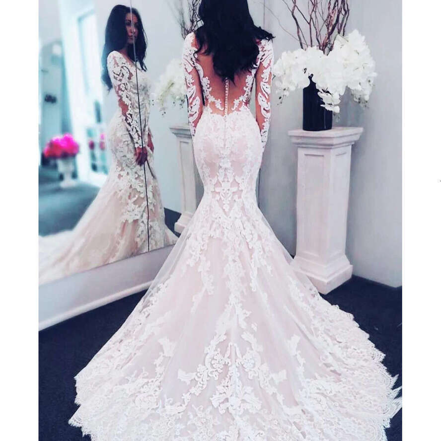 2025 New Illusion Long Sleeves Lace Mermaid Champagen Dresses Tulle Applique Court Bridal Formal Gowns Button Back Wedding Dress