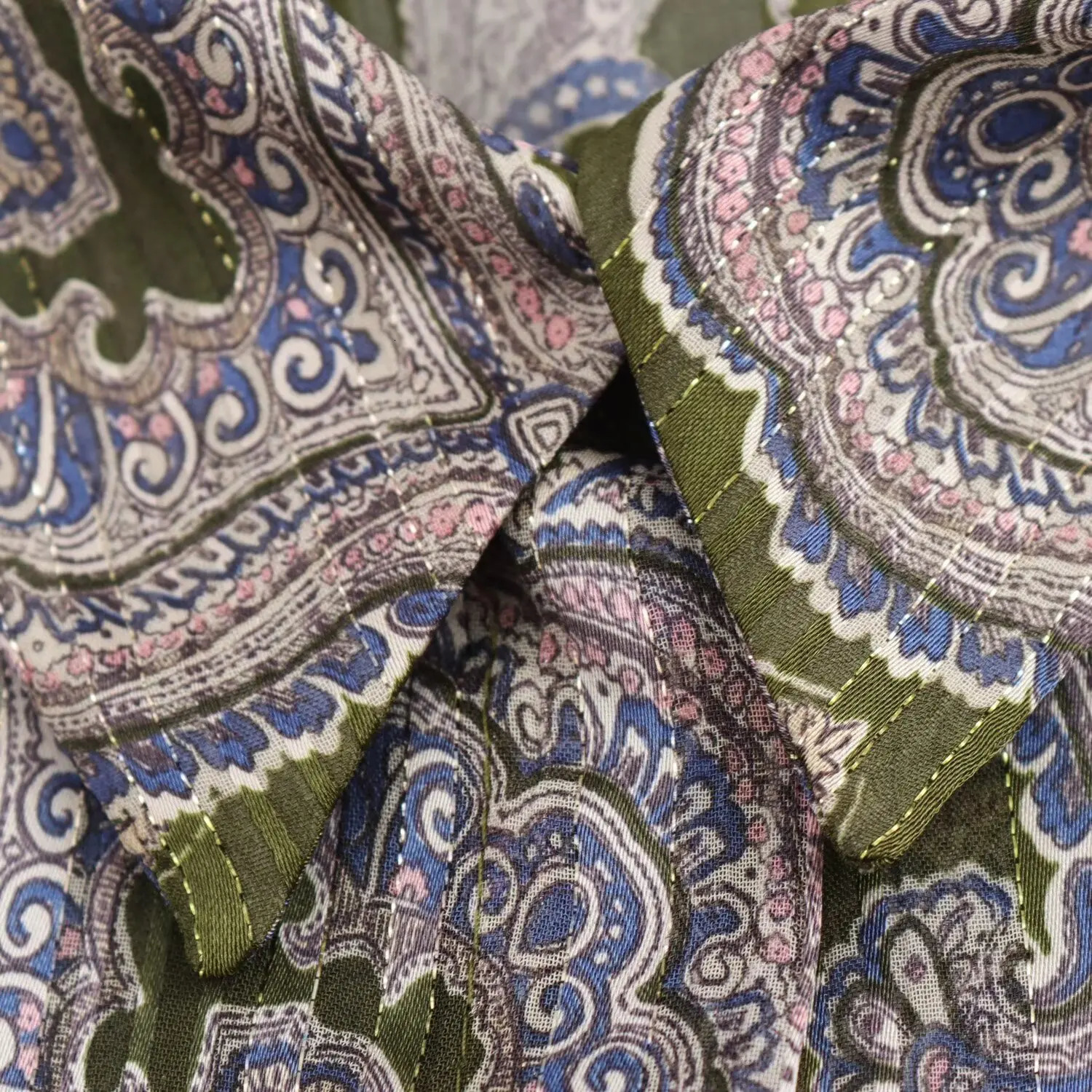 Taop Za Womens 2025 Spring Metallic Line Printed Shirt POLO Collar Lantern Sleeves Style Temperament Top 250224