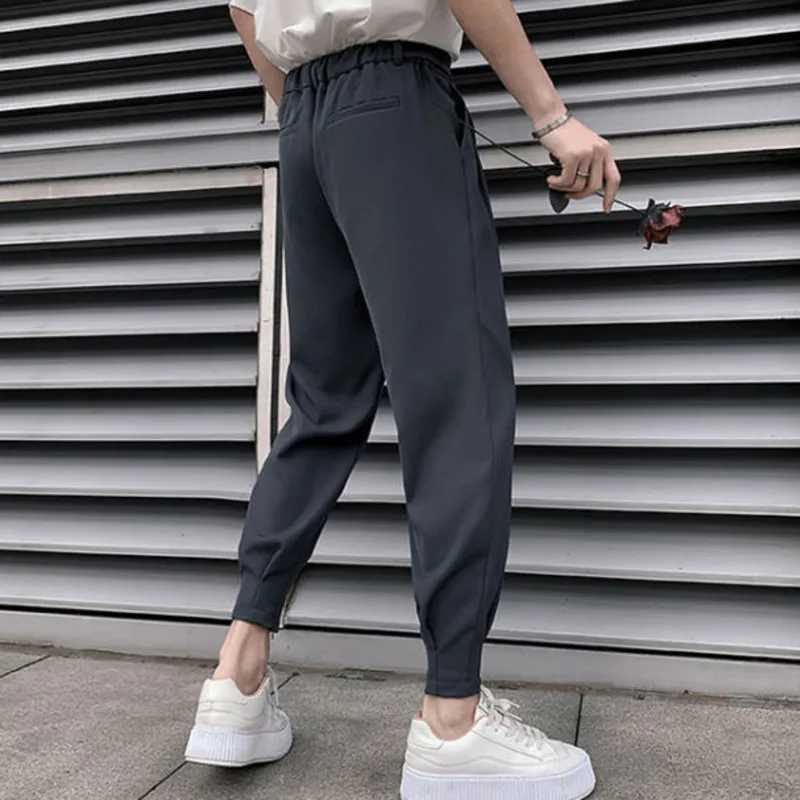 Korean Fashion Casual Suit Pants 2024 Spring New Men Slim Fit Classic Harem Pants Simple Wild Vintage Loose Solid Black Trousers W250225