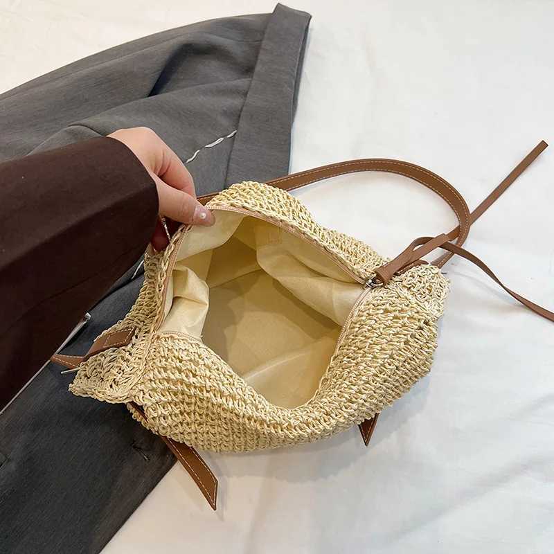 Women's Woven Handbag Luxury Beach Bag Large Capacity Female Straw Hobo Bag Fashion Travel Shoulder Crossbody Bags