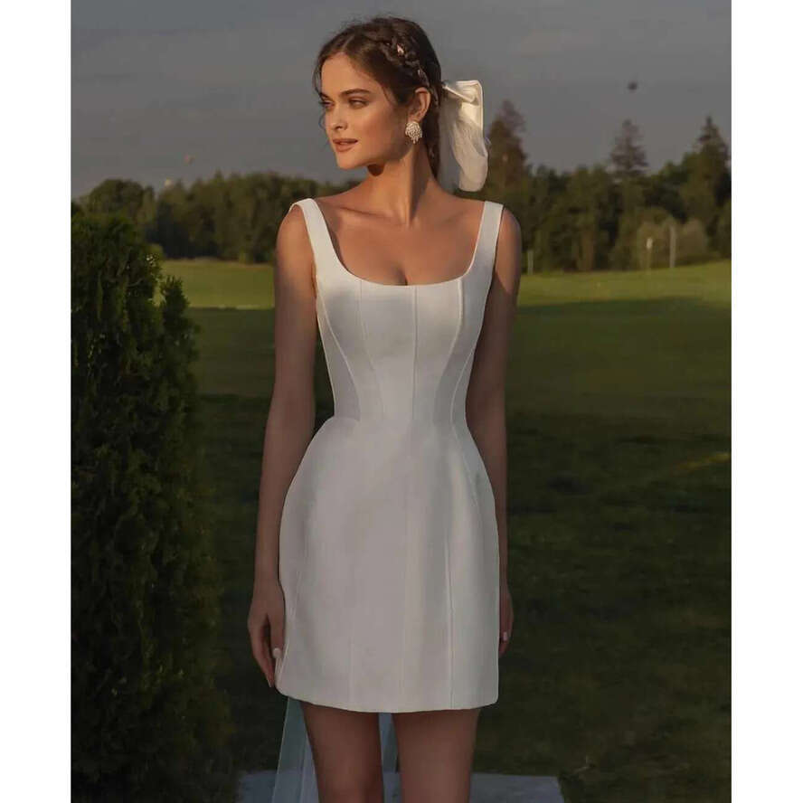 2024 Elegant Short A E Wedding Dress Square Collar Sleeveless Mini Satin Bridal Party Gowns Robe Mariee Vestidos De Novias