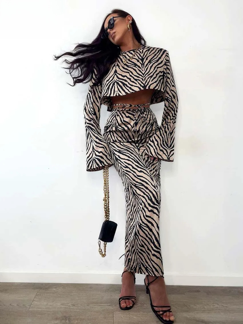 Elegant Khaki Print For Women designer clothing 2 Pieces Fashion O-Neck Long Sleeve Crop Tops And Lace-Up Slim Straight Skirts Sets