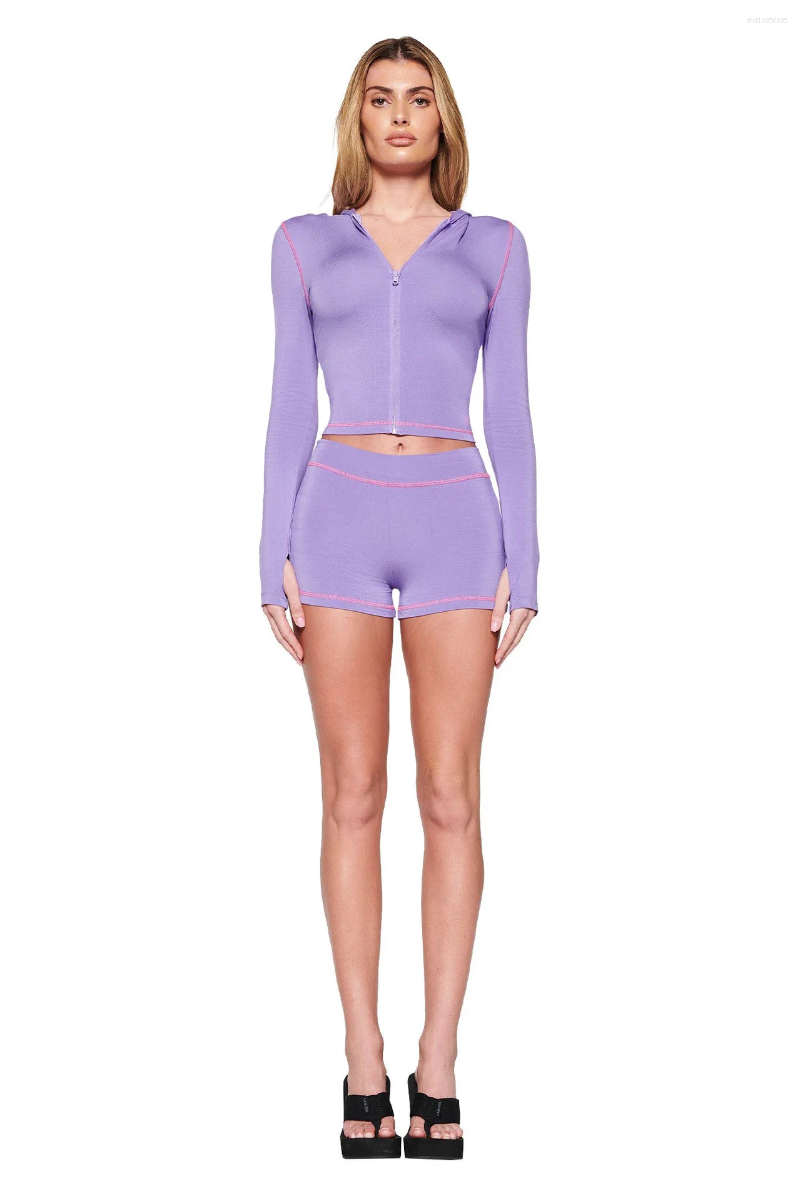 Women's Tracksuits Iamgia Basic Elastic Printed Letter Open Line Design Strapless Top Solid Color Shorts Set