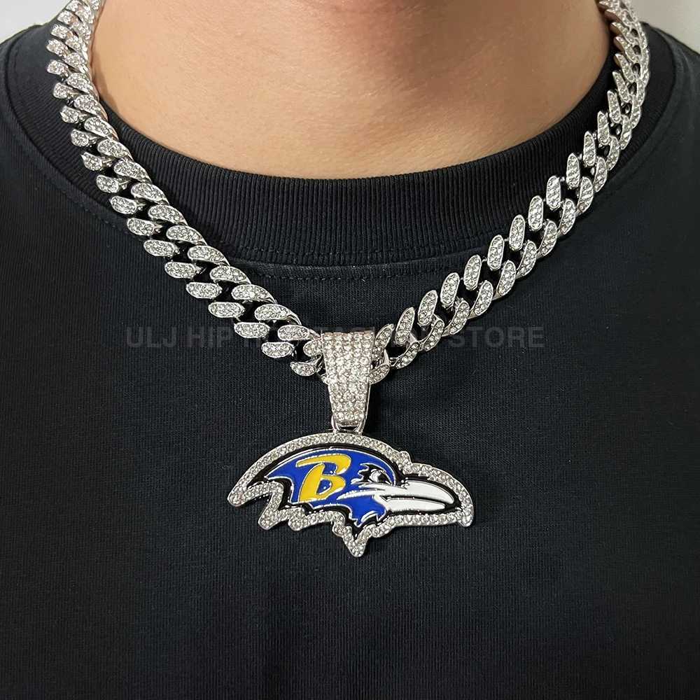 J Hip Hop Crow Football Pendant Chain Necklace with Cuban mi d out Sparkling Cool Jewelry X250224