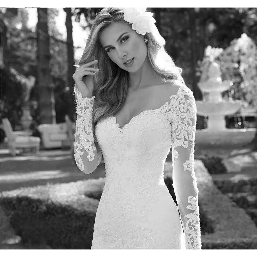 Wedding Sexy Dress Mermaid Long Sleeve Lace Pearls Appliques Gorgesous New Design Bride Dresses Custom Made