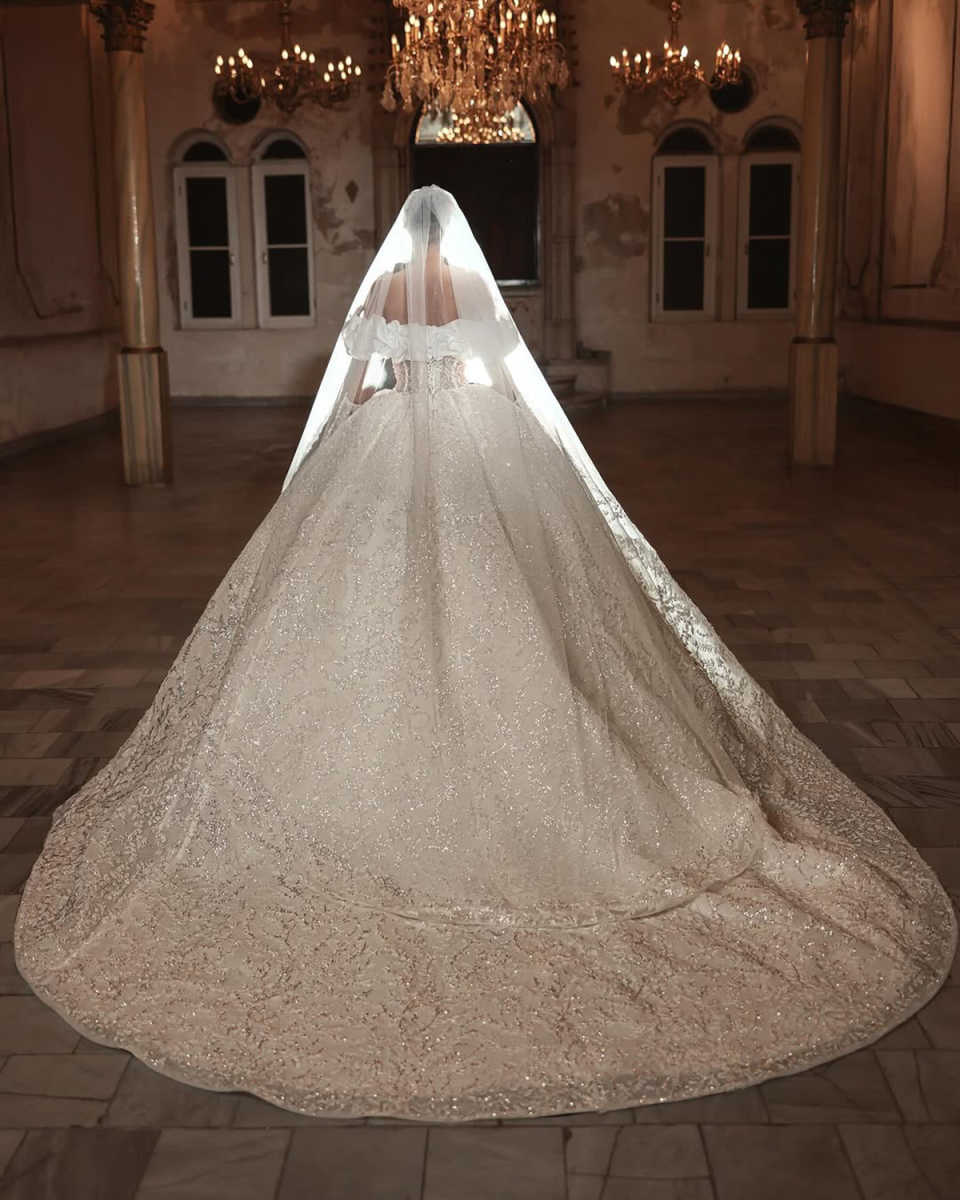 Elegant Ball Gown Wedding Dress For Women Off Shoulder Sleeveless Bridal Gowns Sequins Lace Sweep Train Dresses Custom Made vestidos de novia
