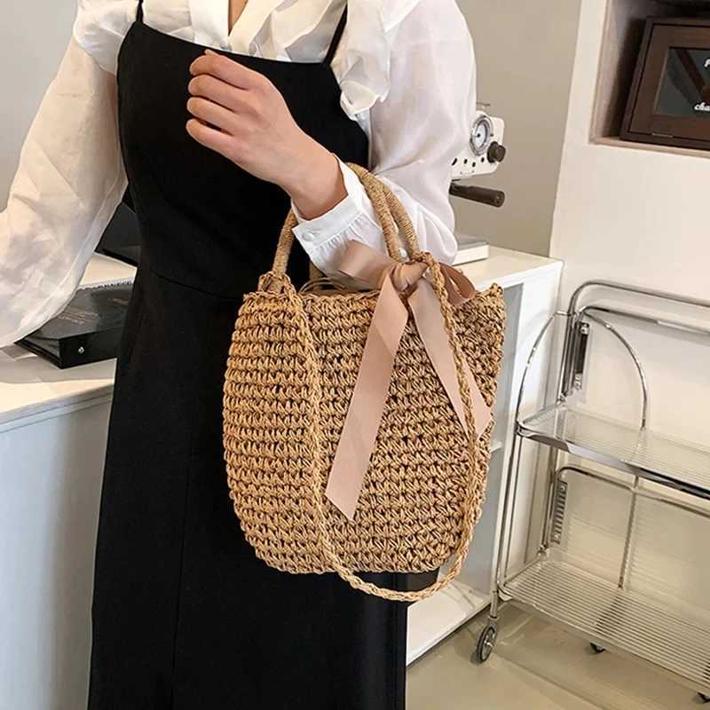 Summer Female Travel Beach Bag Bow Decors Bucket Shoulder Bags Handmade Straw Hollow out Bag Vintage Handbags Bolsa