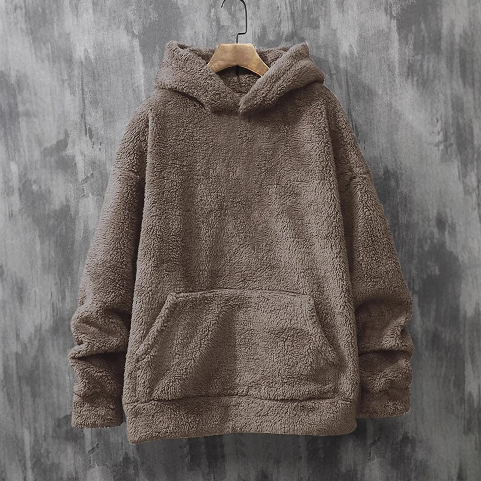 MenS Round Neck Long Sleeved Coral Fleece Hooded Sweatshirt Winter Warm Thickened Solid Color Oversized Hoodies 250224