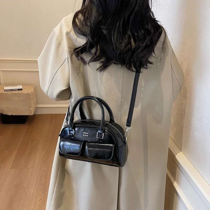 New Product Double Pocket Solid Color PU Horizontal Small Square Crossbody Bag Simple Zipper Fashion leisure Designer trend Women s Handbag