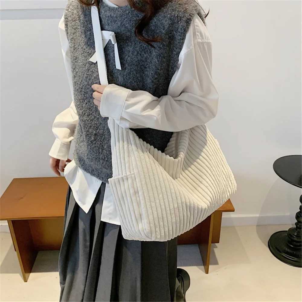 Casual Corduroy Womens Shoulder Bag Large Capacity Solid Color Crossbody Bag Commuter Tote Bag Simple Student Schoolbag Handbag Z250225