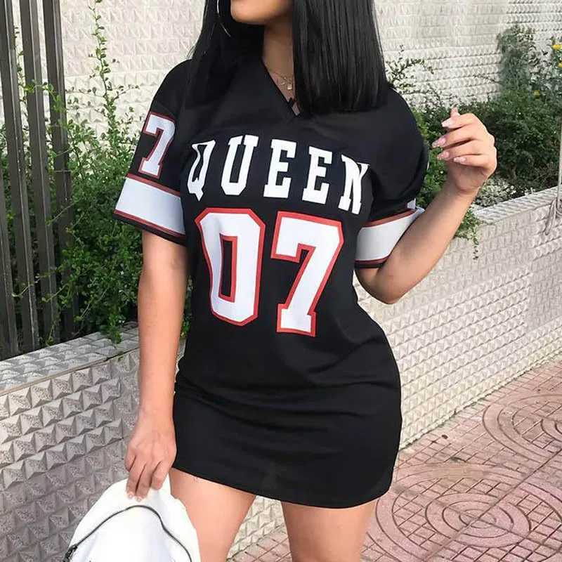 2024 New Fashion V-Neck Queen Letters Print Dress Short All Baskets Sporty Style Sexy Loose Fe Clothing StreetwearXJ250224